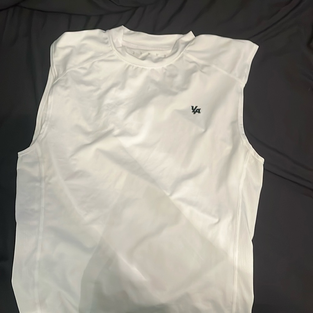 YoungLA compression tank